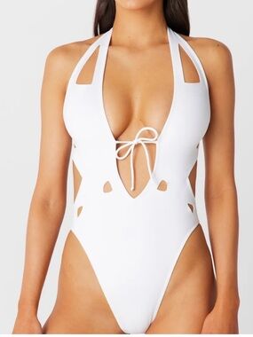 GIGI C Womens One-Piece Swimsuit